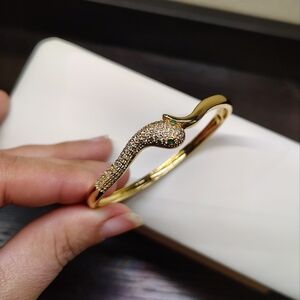 Elegant Gold Snake Bracelet